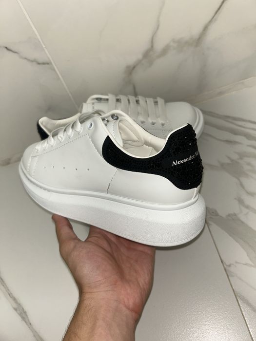 Alexander McQueen Diamond  Marimea 42