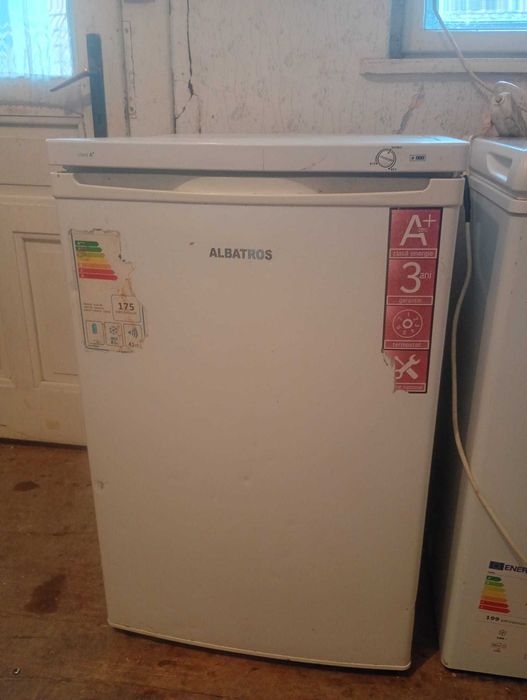 Lada Albatros cu 4 sertare