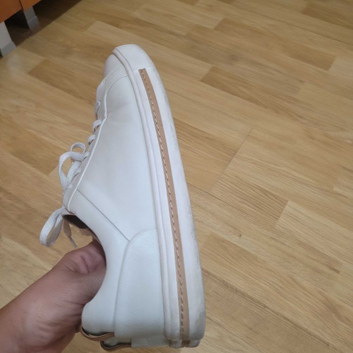 Vand pantofi Clarks