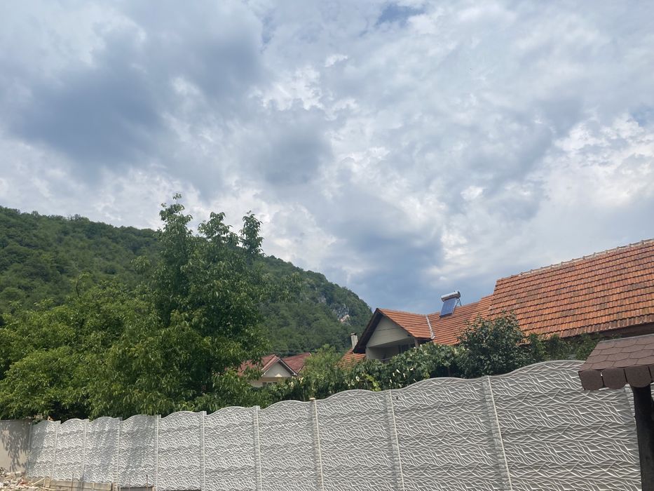 Gard beton/Racle gard/Imprejmuire/Curte