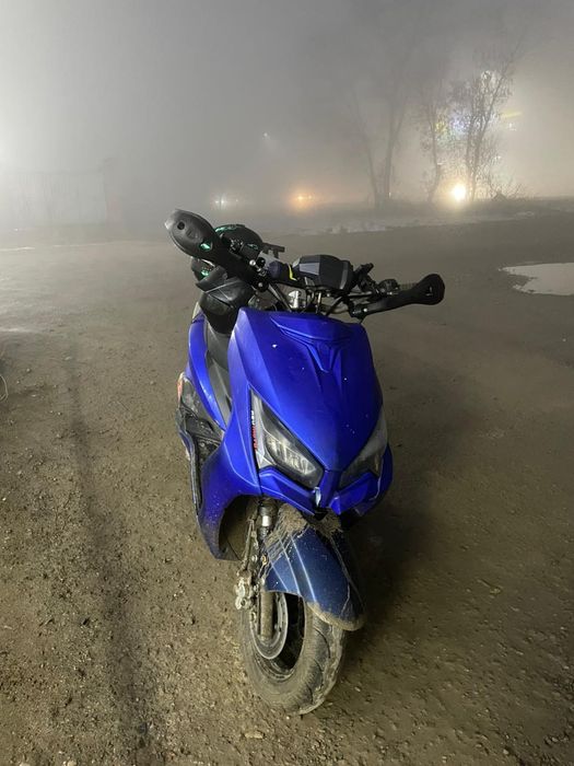 М8 про стант  Лия