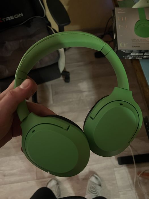 Наушники полноразмерные razer