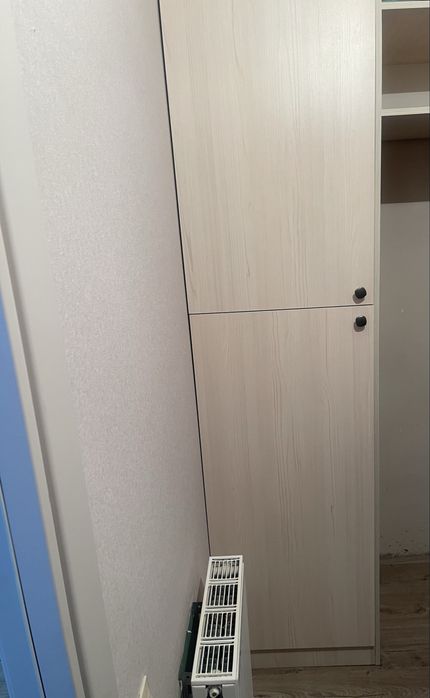 Продаю шкаф/стелаж