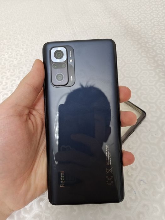 Продаю телефон redmi note 10 pro отлично состояние