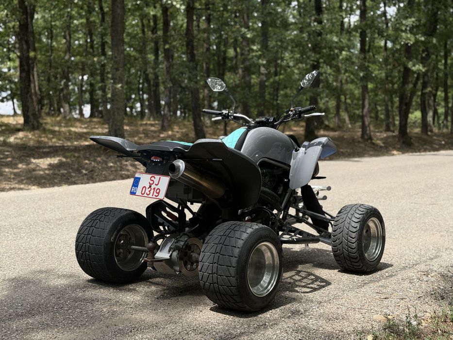 Yamaha Raptor 660