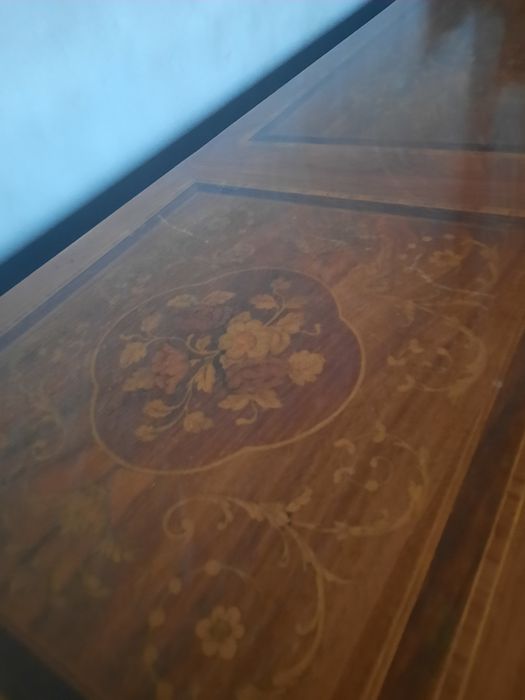 Servantă  bar cu intarsii