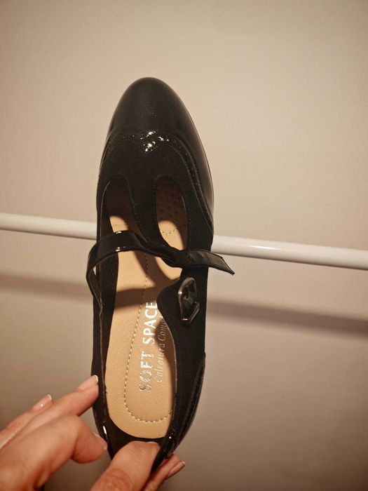 pantofi eleganti si comozi