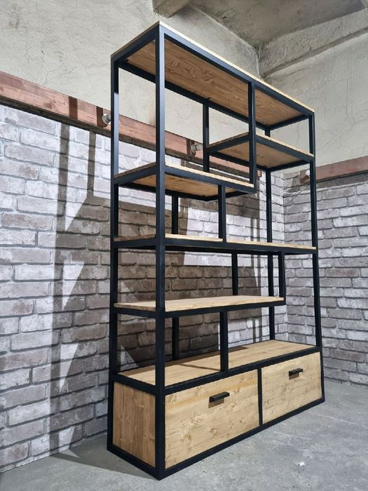 Изготовление полки и витрины для магазинов одежды и лофт мебели.