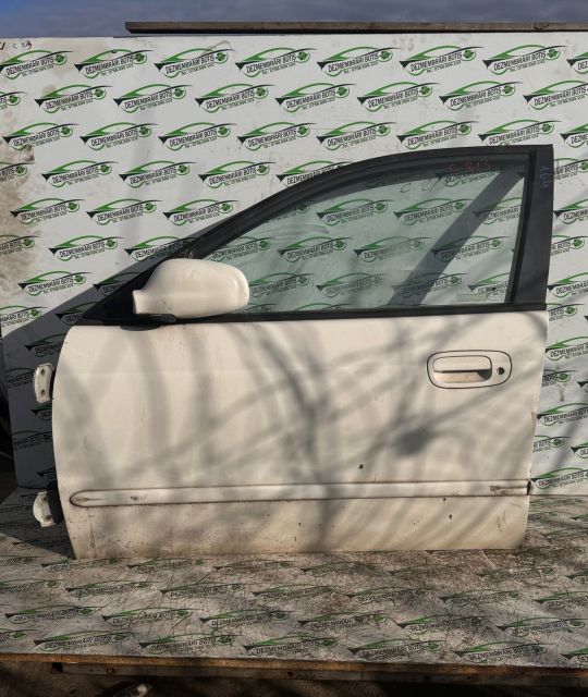 Usa stanga fata Daewoo Leganza prima generatie