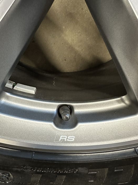 1бр. Оригинална джанта Audi Sport SQ7 5x112