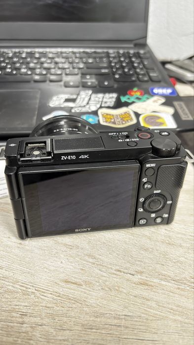 Продам Sony ZV E-10
