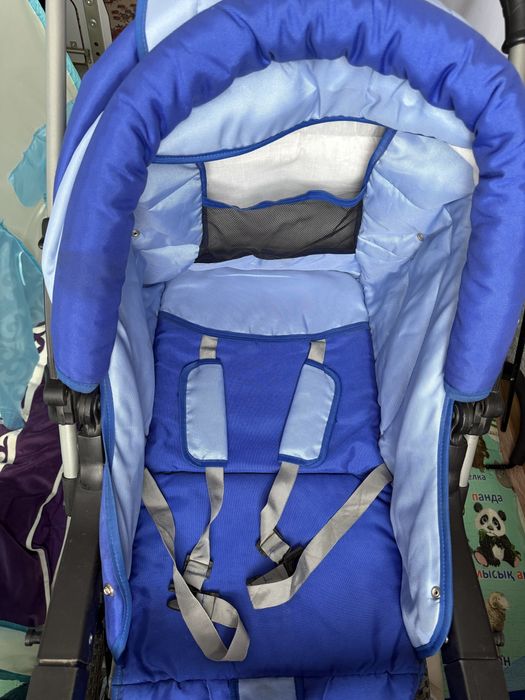 Коляска многофункциональная