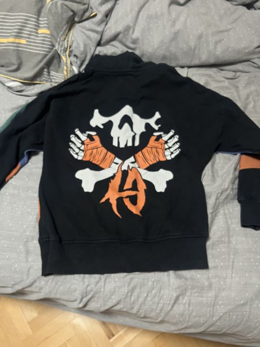 Луда артикули запазени