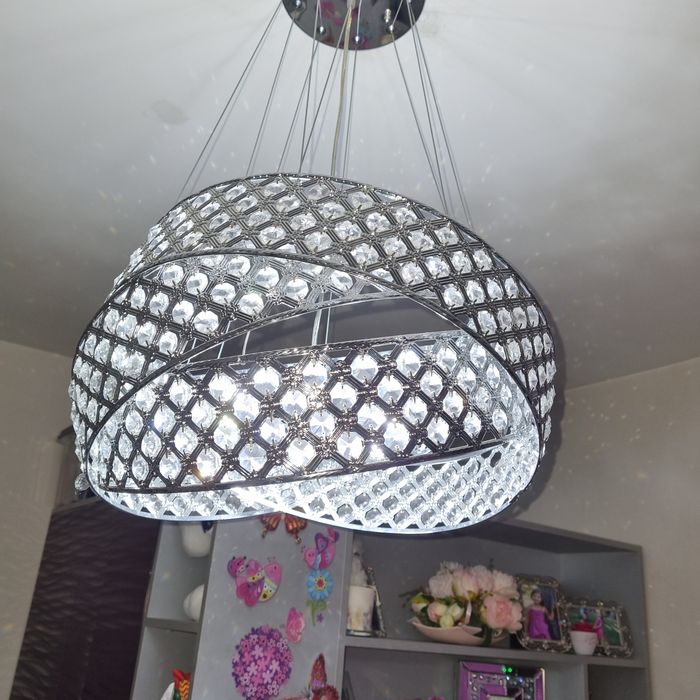 Полилей-диаметър 43 см.