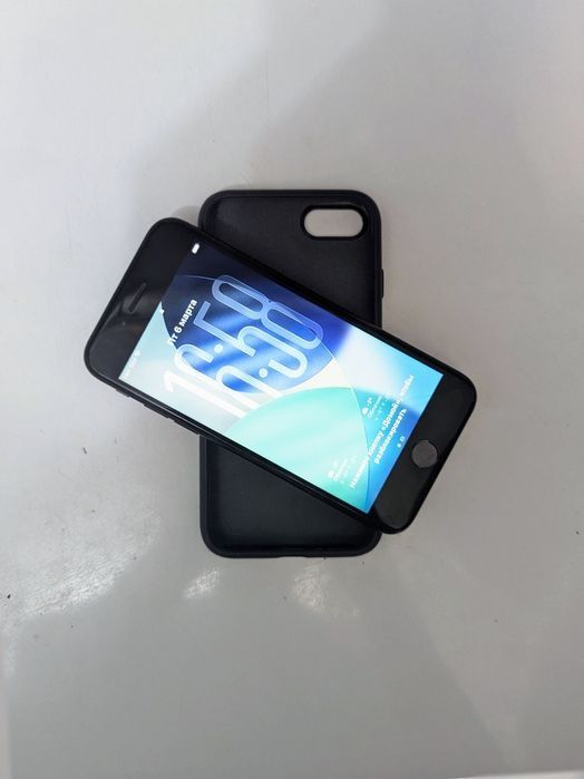 Iphone SE 2020 года