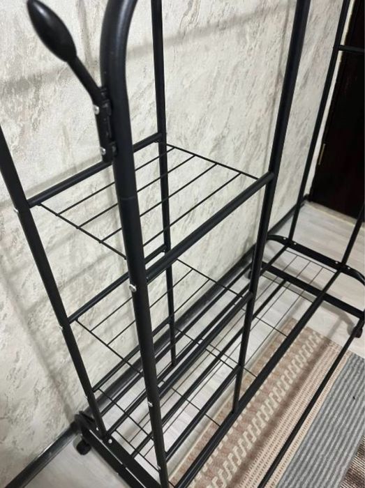 Вешалка жаксы жагдайда