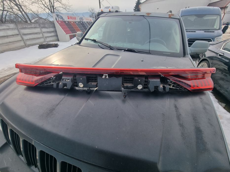 Stop haion audi Q8 matrix cod 4M8945095