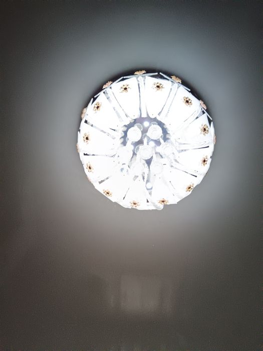 Люстра потолочная