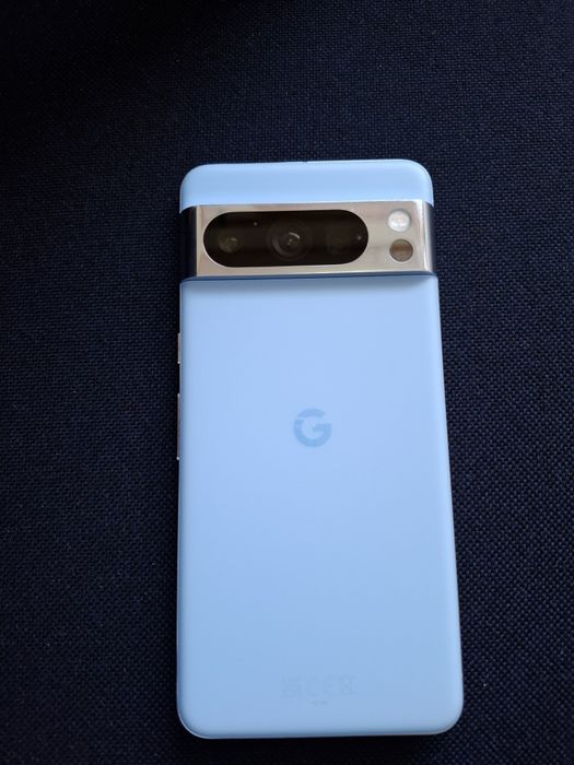 Google pixel 8 pro