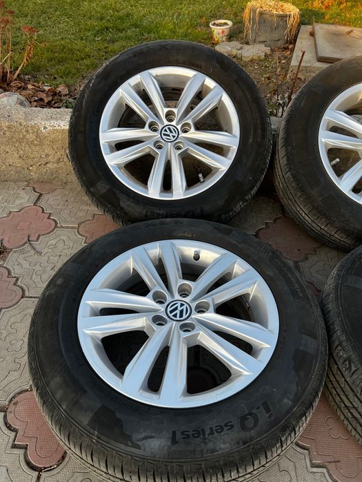 Диски с шинами, титанки с резиной