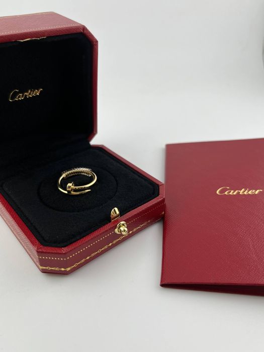 Продам оригинальное кольцо Cartier
