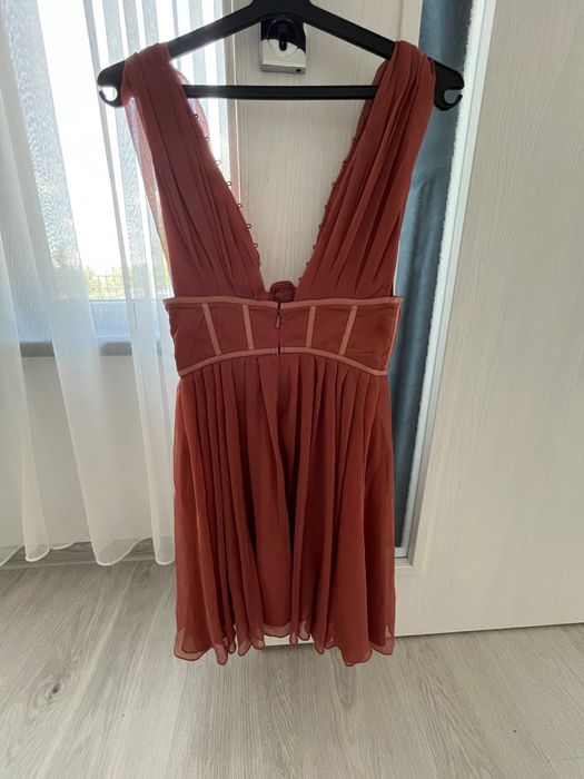 Нова Дамска Рокля Асос рр32