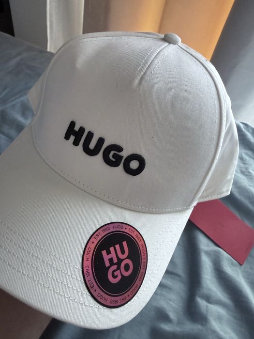 Sapca Hugo originala alb