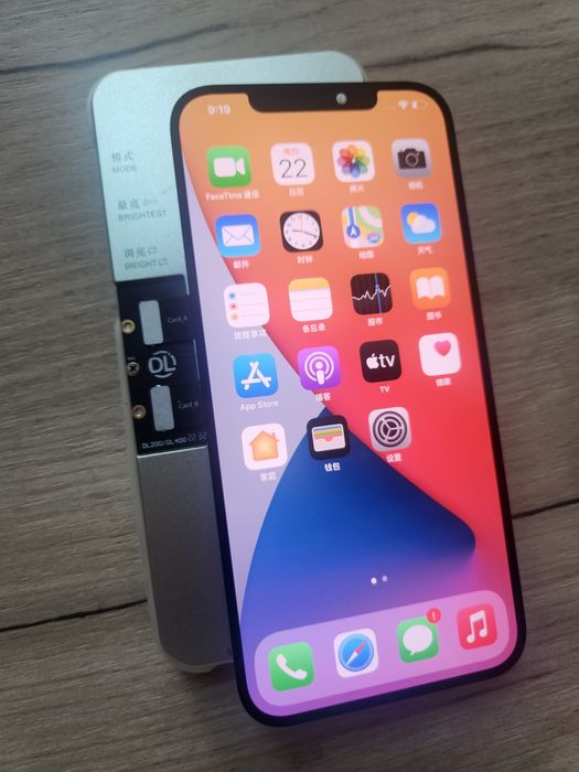 Schimbare geam / sticla display iphone 13 Pro max / 14 Pro /  15 / 16