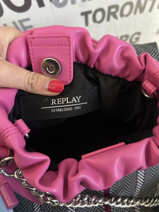 Дамски чанти replay