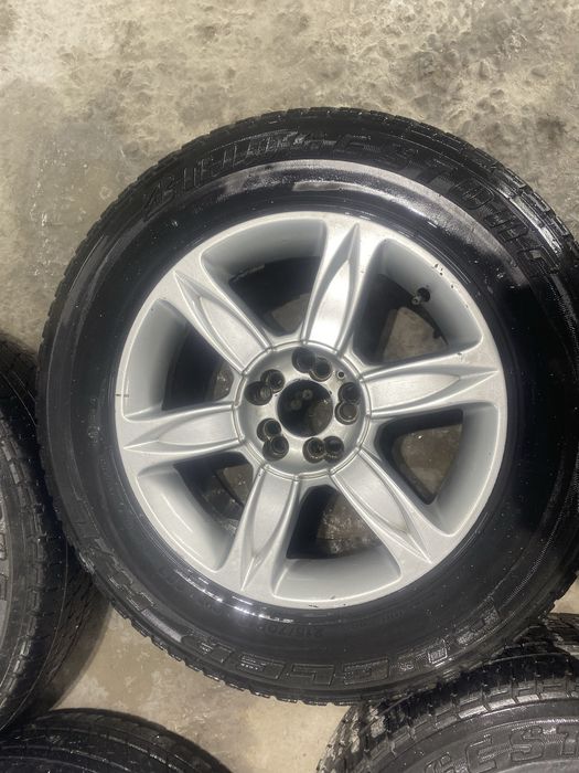 Диски в комплекте от авто рав 4