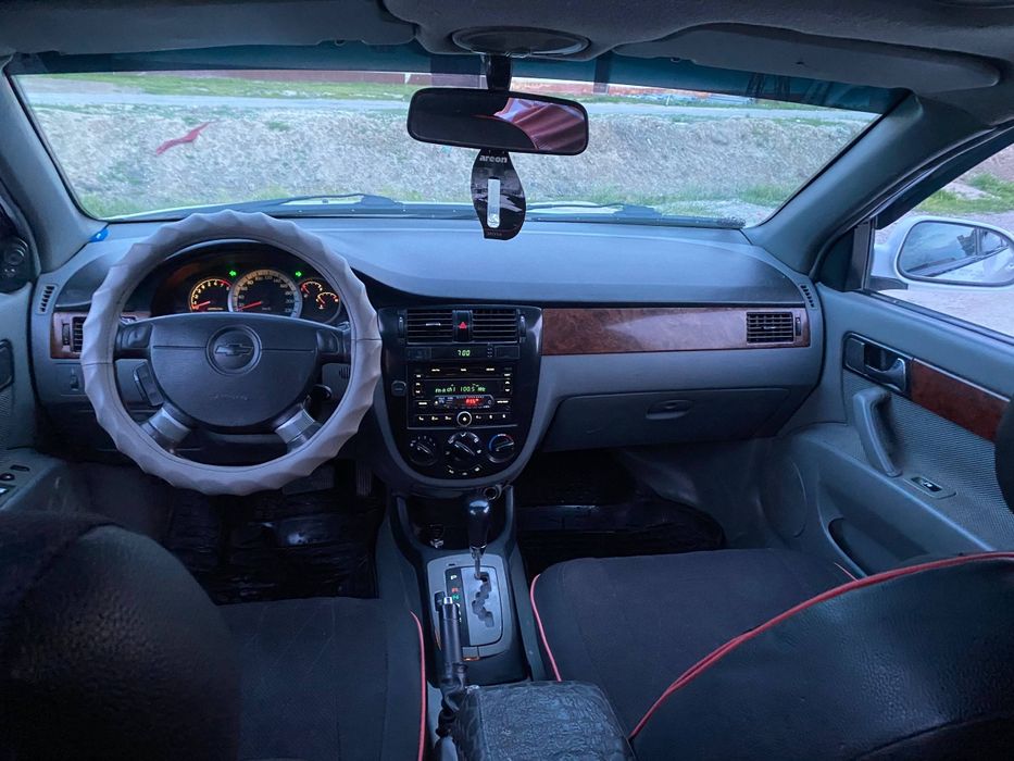 Lasetti avtomat luk abs bor sotiladi