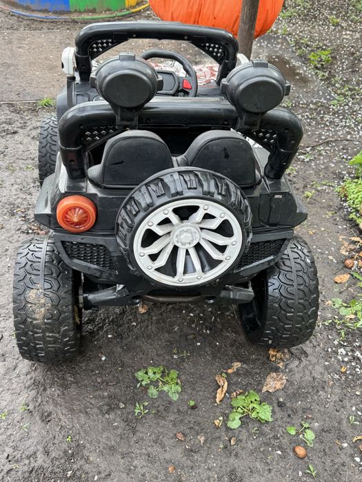 Джип на аккумуляторе