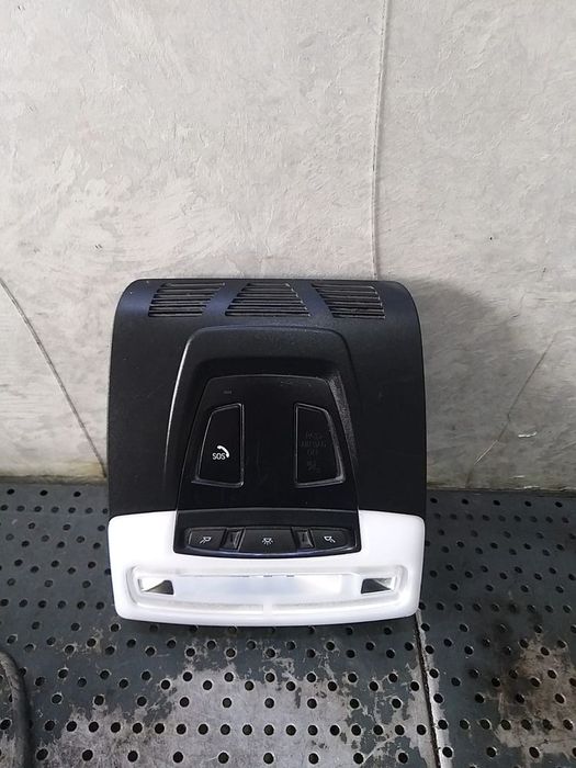 Plafoniera fata bmw seria 1 f20 f21 18159710 6826921 42935539601