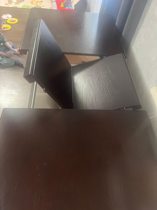 Продам стол массив дуба