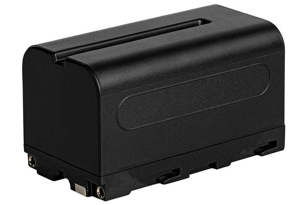 Aккумулятор  для прожектора NP-F750.