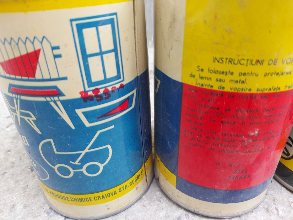 cutii vopsea din perioada comunista