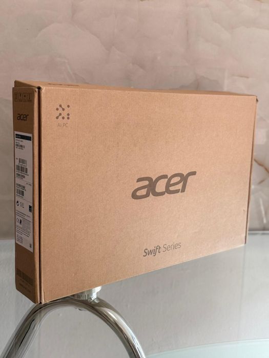 Laptop Acer Swift 14 AI SF14 / Snapdragon X Plus / 16DDR5 / 512 SSD