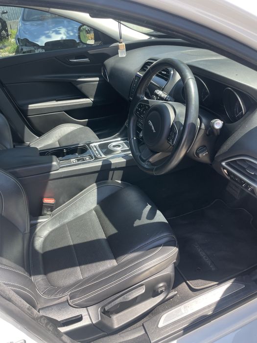 Dezmembrez Jaguar XE 2.0 dtd ingenium