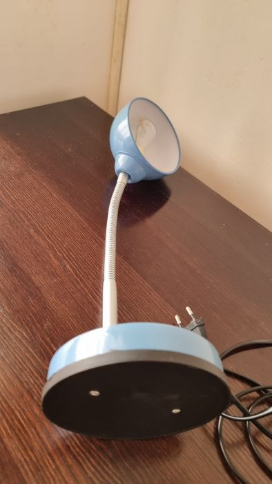 Лампа за бюро  демируема