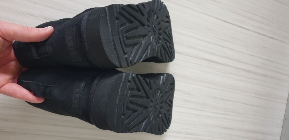 UGG Classic Mini UK 8 US 10 / 41/27см ОРИГИНАЛ! Дамски Зимни Ботуши!