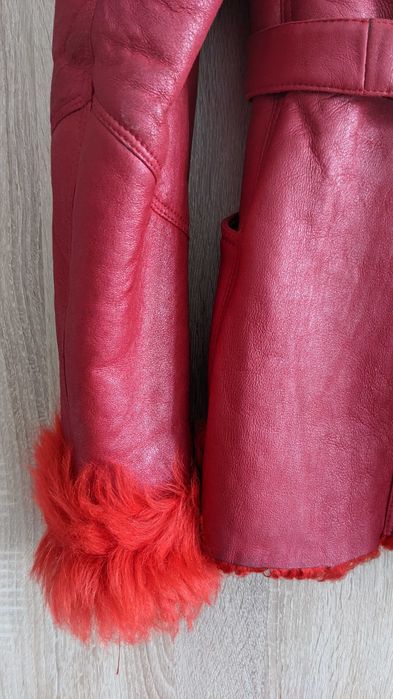 Cojoc elegant, piele naturala, rosu, fabricat manual