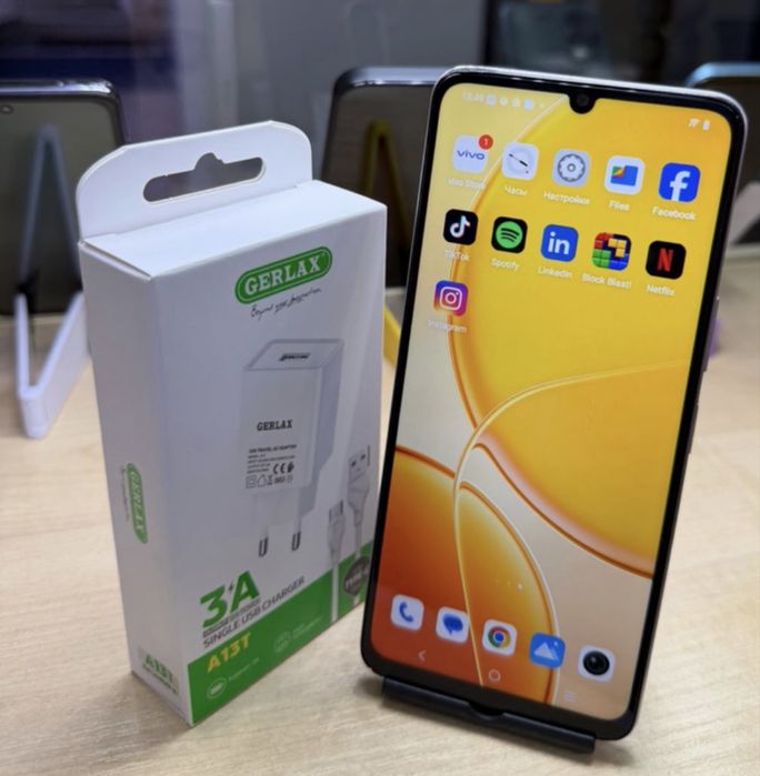 Смартфон Vivo Y04-256gb