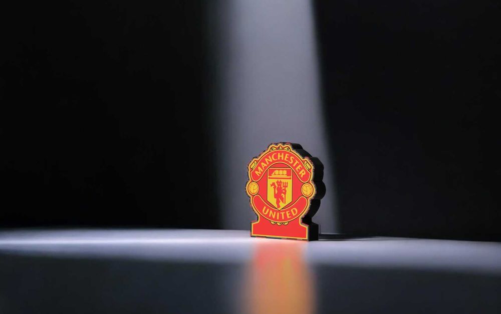 Нов модел светеща табела плюс други украси