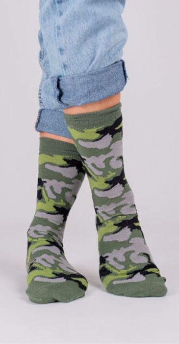 Дълги чорапи камуфлаж с надпис "И ЛОВЕЦ СЪМ И РИБАР СЪМ"