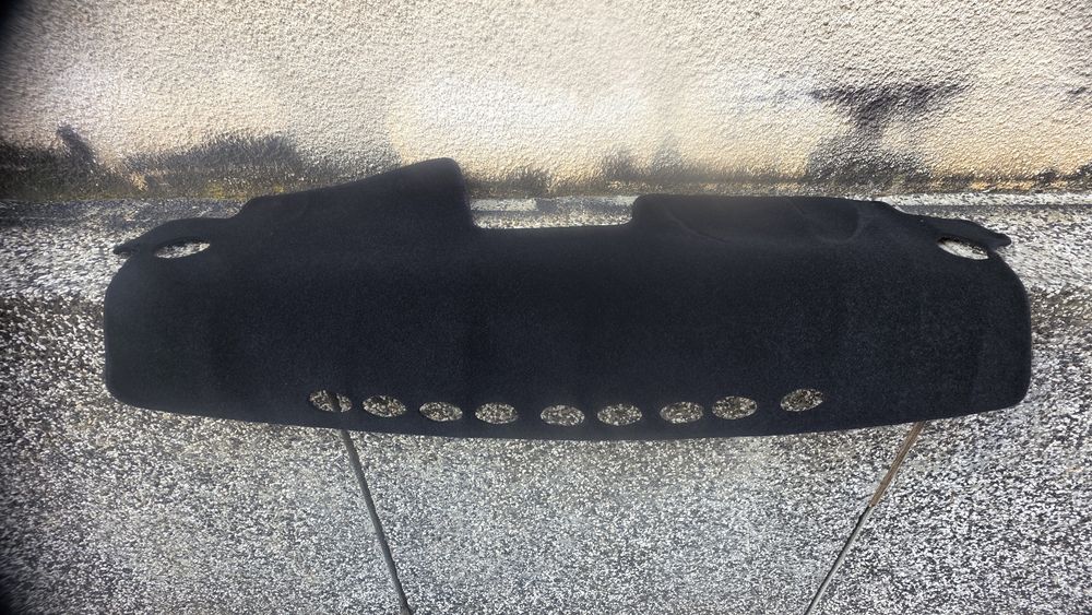 Покривало за табло, полиестер, UV устойчив, за Toyota Avensis T25