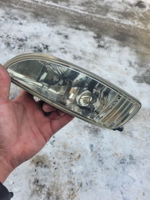 Фары на рх350, 2006г