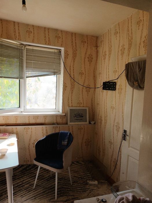 Uy sotiladi qoyliq 4 18 dom metro matonat