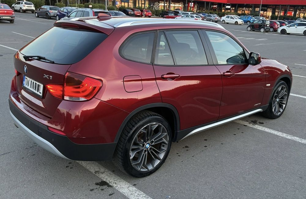 BMW X1 2011 — imagine 4