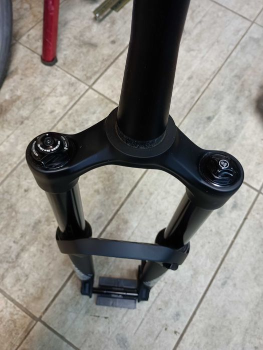 Rock Shock revelation RC R 27,5  140 mm