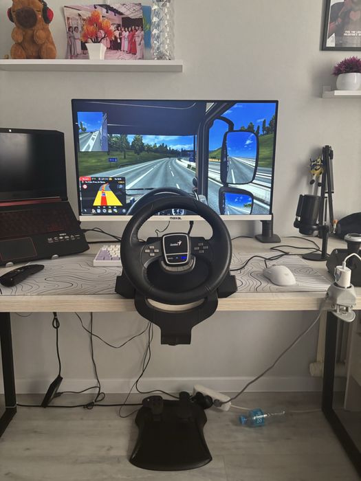 Игровой руль Genius